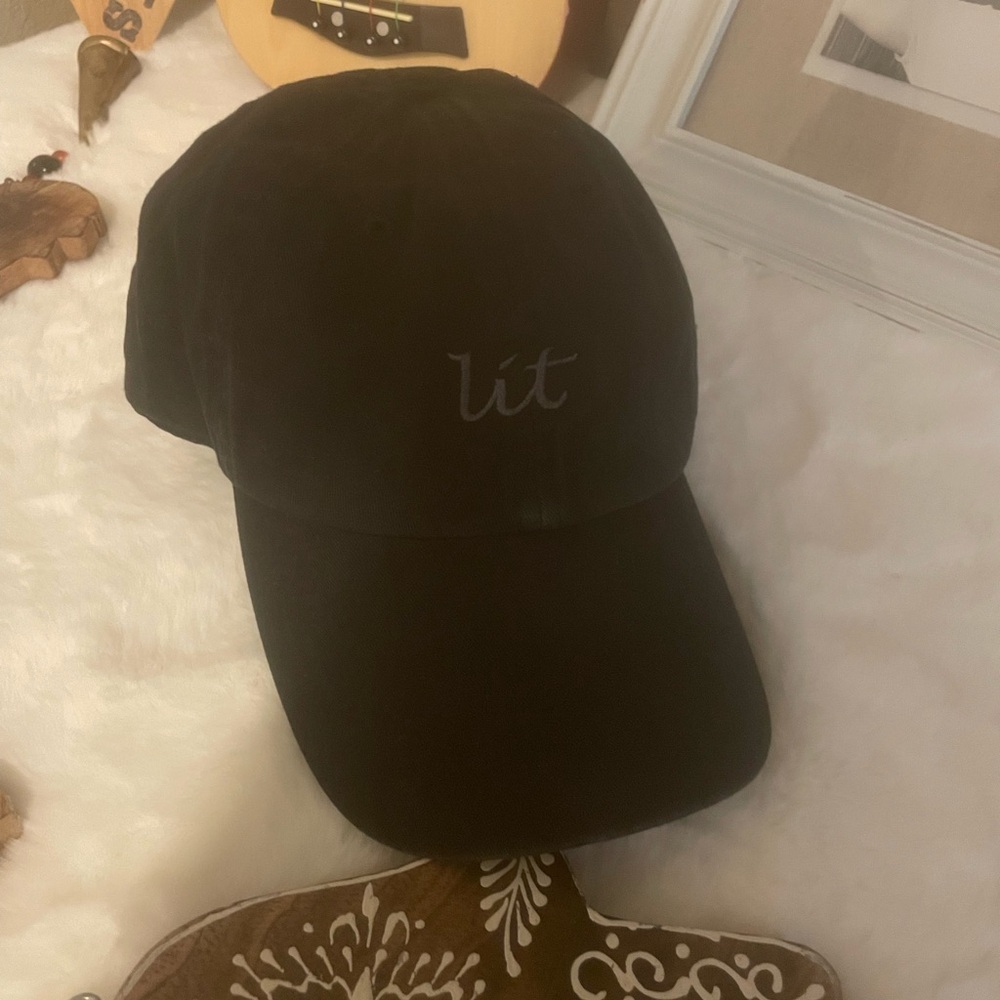 Black 'lit' Embroidered baseball hat